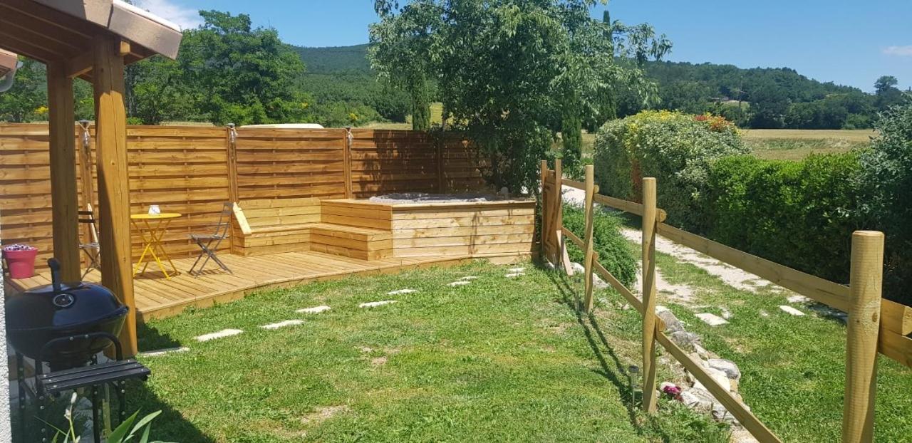 Cottage Combet Gite Climatise Avec Jacuzzi Marsanne Экстерьер фото