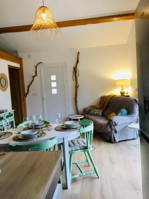 Cottage Combet Gite Climatise Avec Jacuzzi Marsanne Экстерьер фото