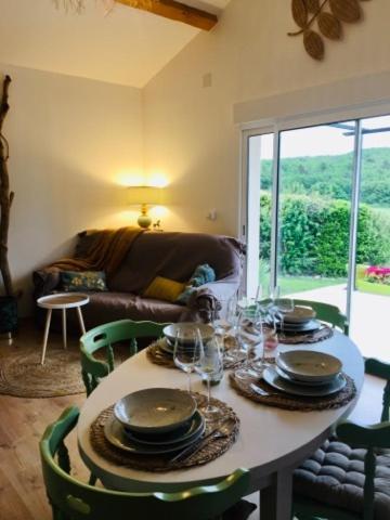 Cottage Combet Gite Climatise Avec Jacuzzi Marsanne Экстерьер фото